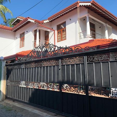 Ceylon Glory Hostel Negombo Exterior foto